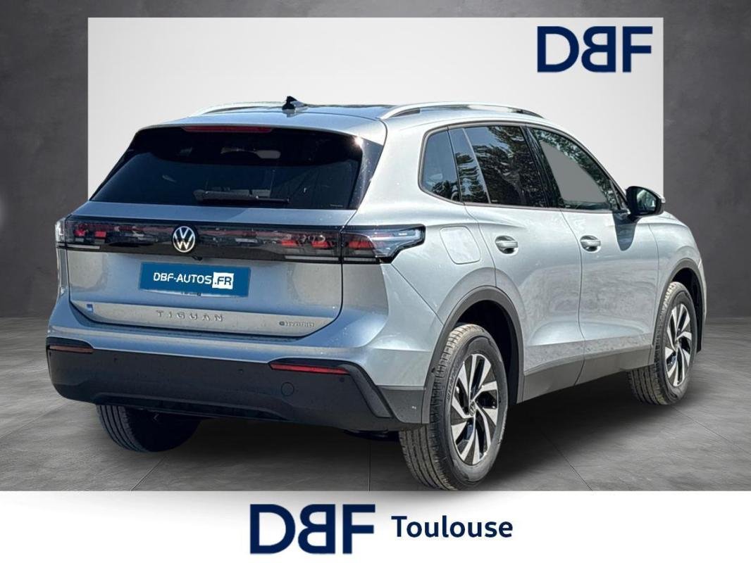 Volkswagen Tiguan - Photo 5