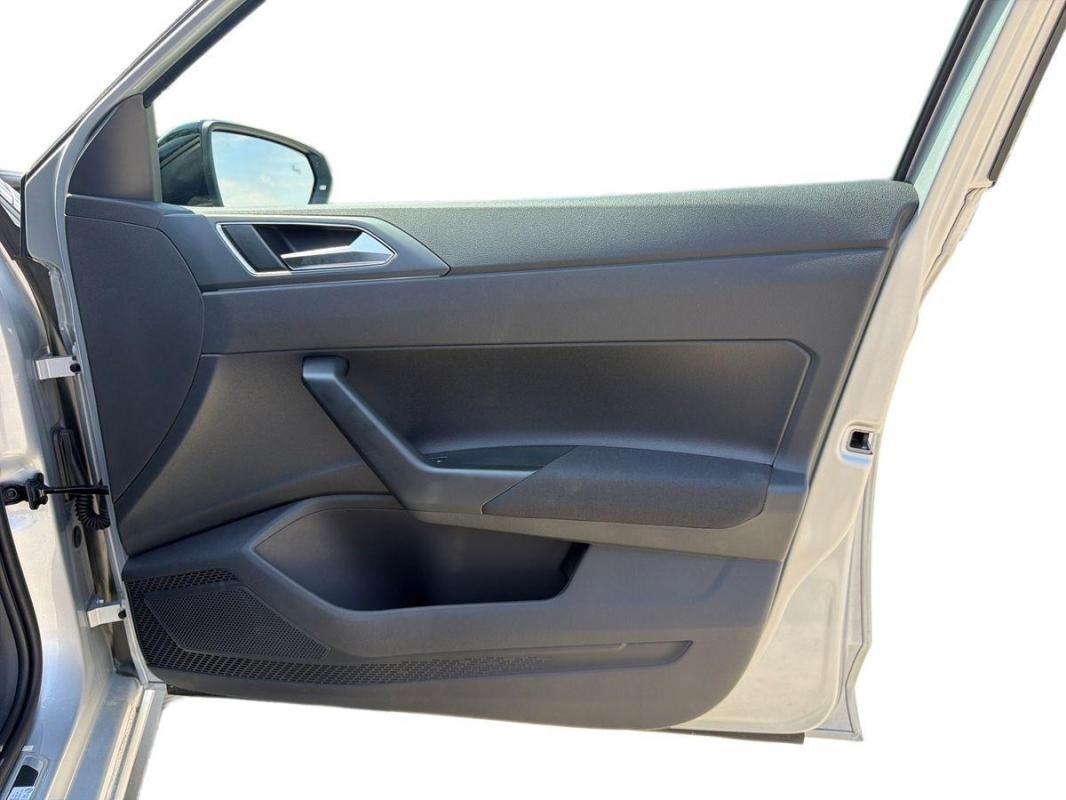 Volkswagen Polo - Photo 15