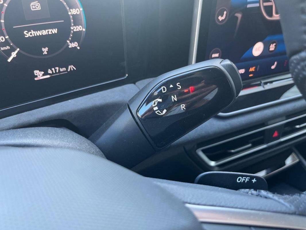 Volkswagen Tiguan - Photo 11