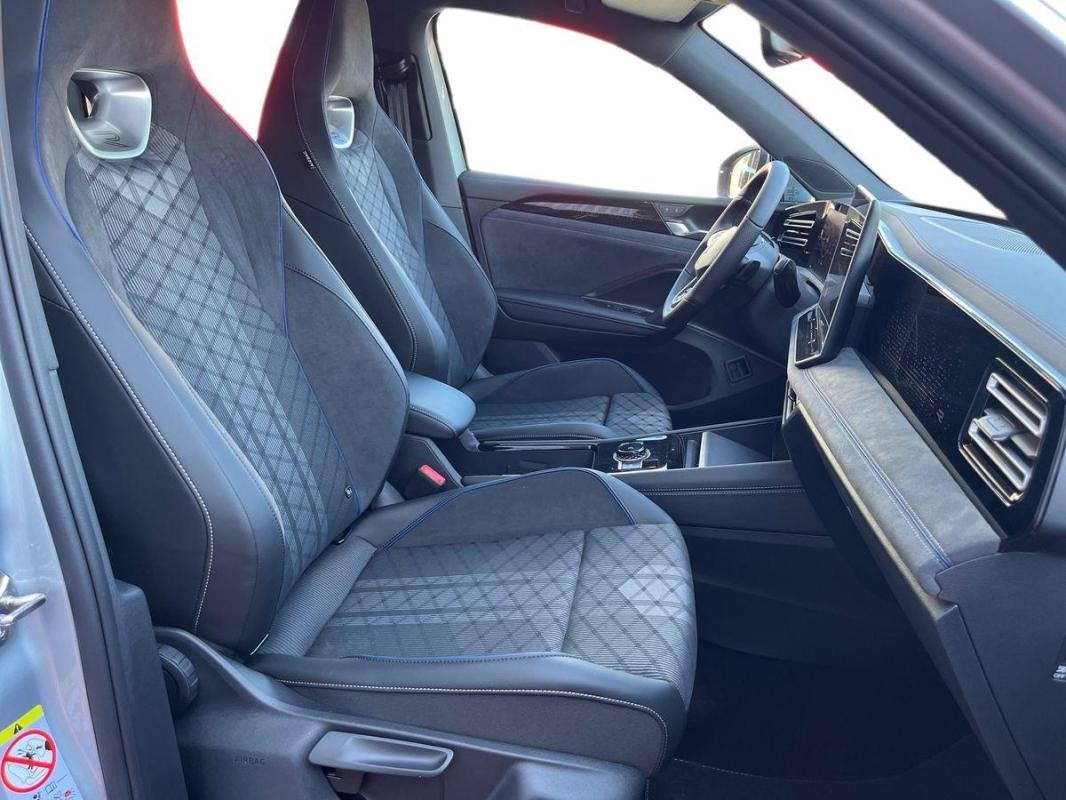 Volkswagen Tiguan - Photo 13
