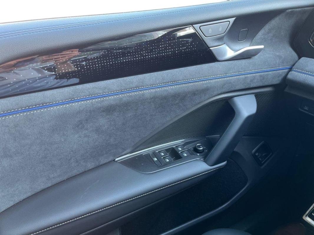 Volkswagen Tiguan - Photo 15