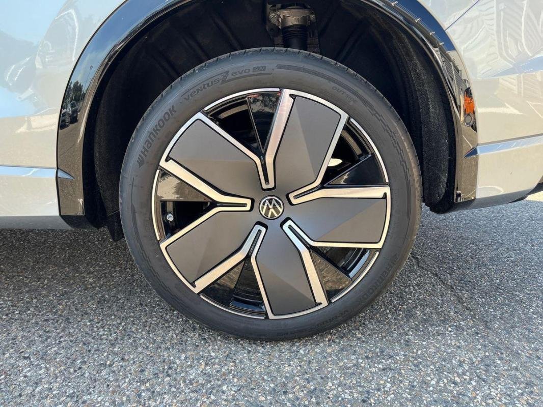 Volkswagen Tiguan - Photo 28