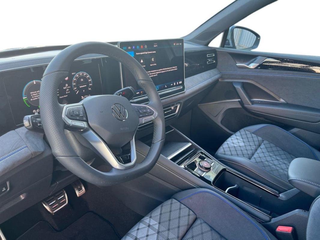 Volkswagen Tiguan - Photo 9