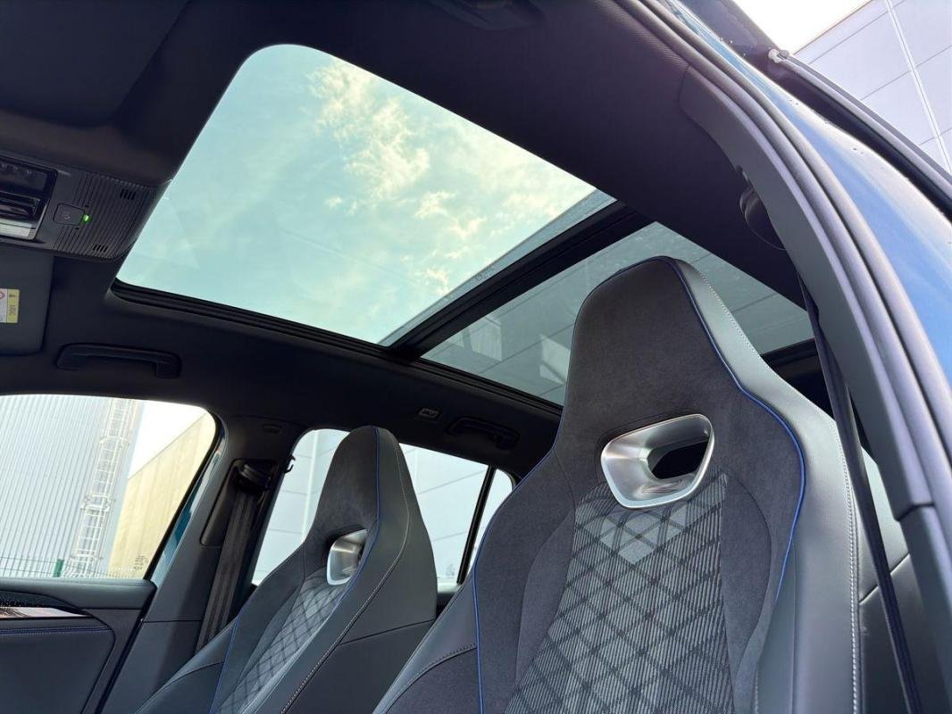 Volkswagen Tiguan - Photo 33