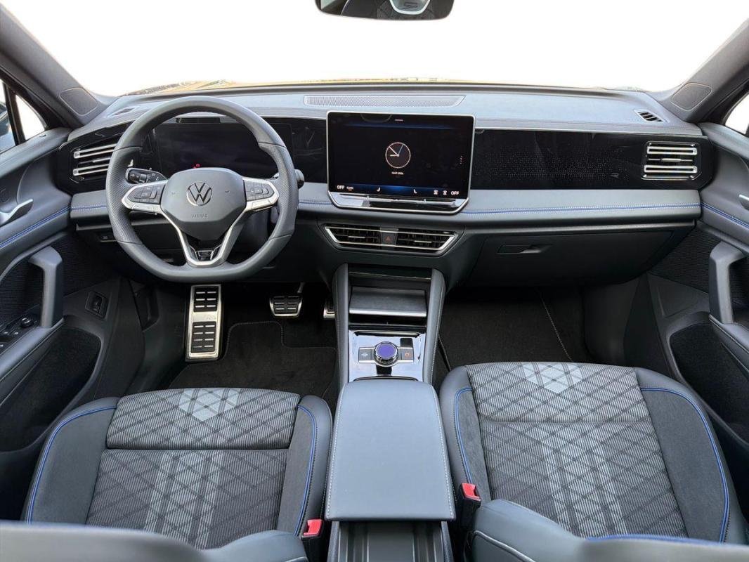 Volkswagen Tiguan - Photo 8