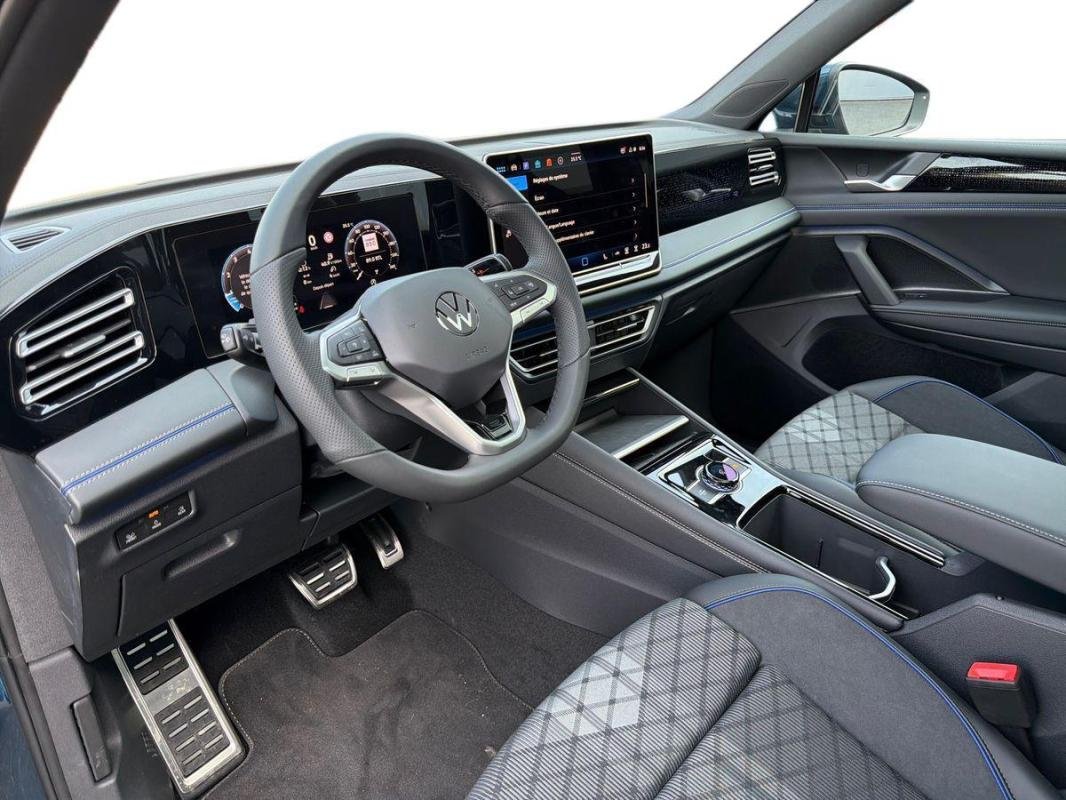 Volkswagen Tiguan - Photo 9