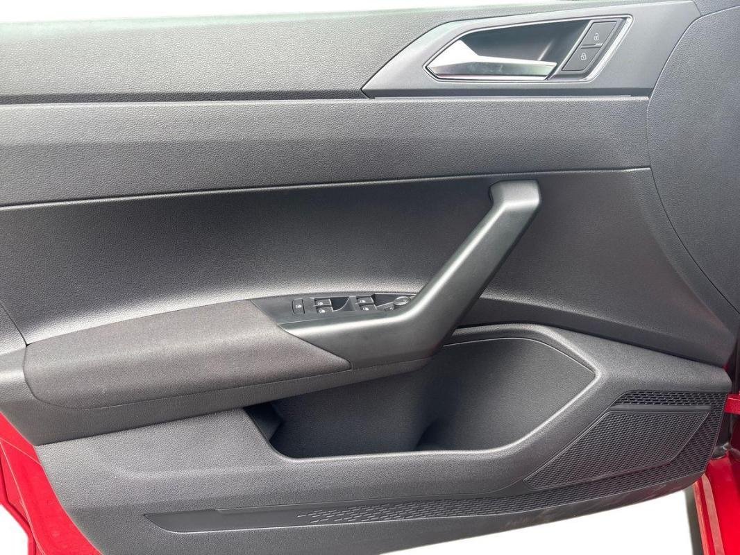 Volkswagen Polo - Photo 15