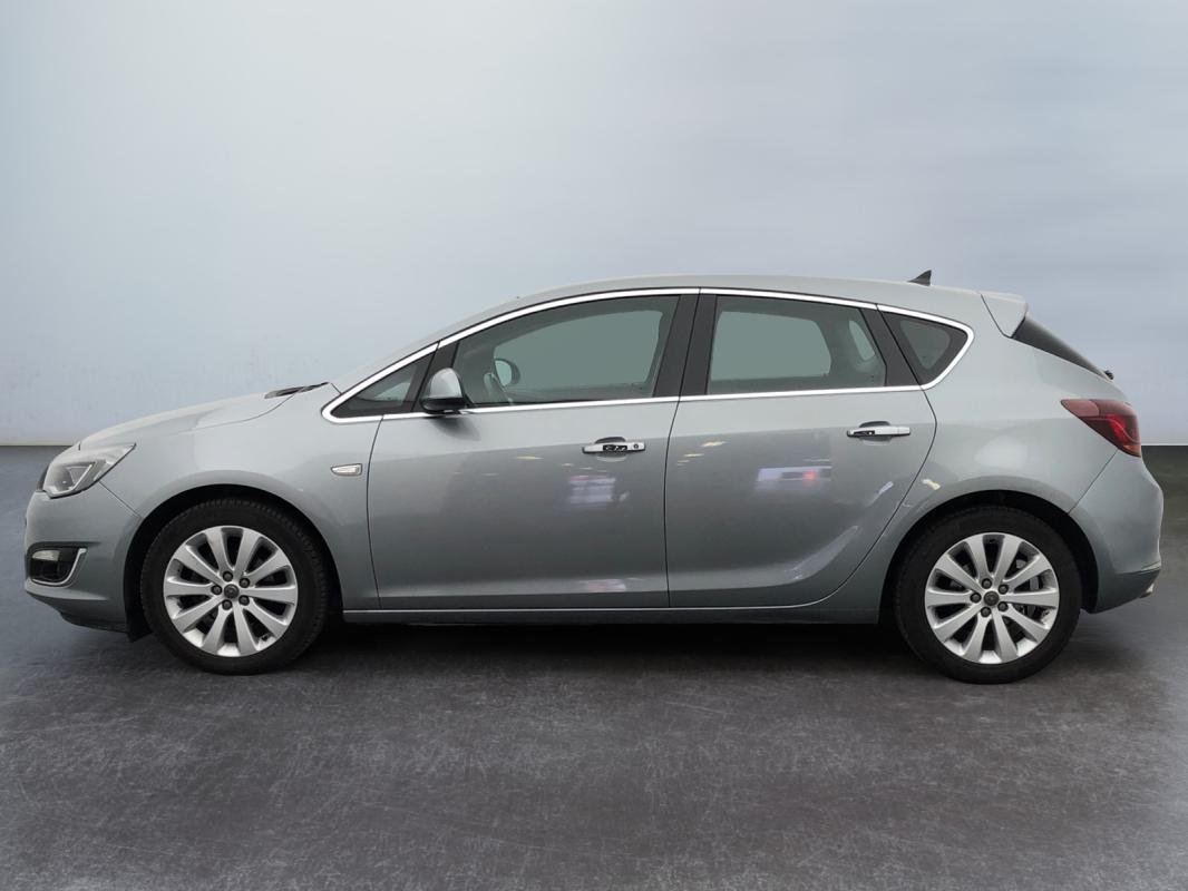 Opel Astra - Photo 2