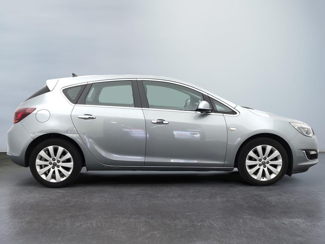 Opel Astra - Photo 6