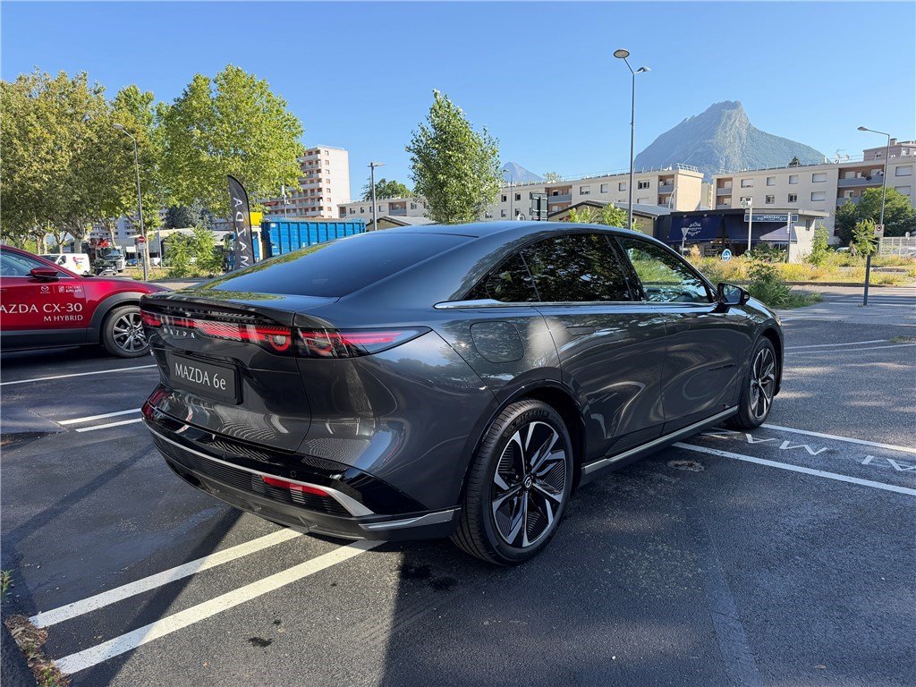 Mazda 6 - Photo 6
