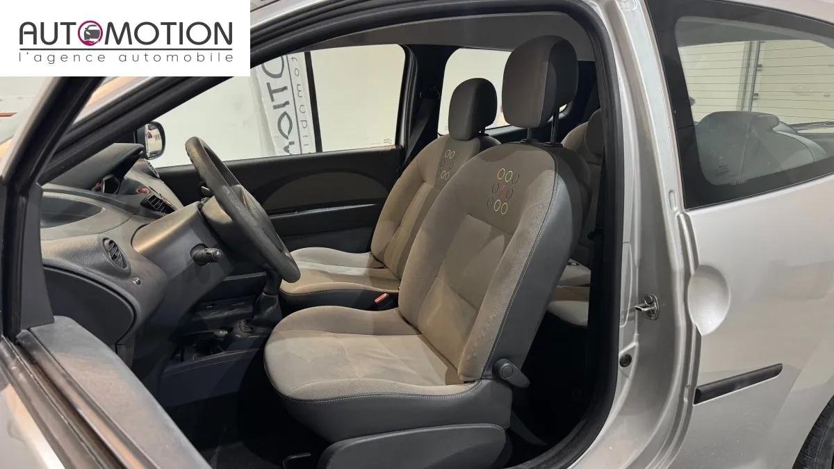 Renault Twingo - Photo 15