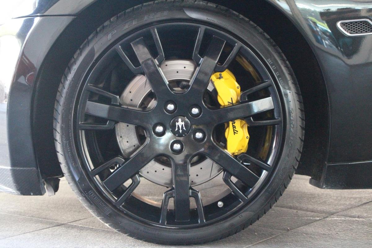 Maserati Grancabrio - Photo 8