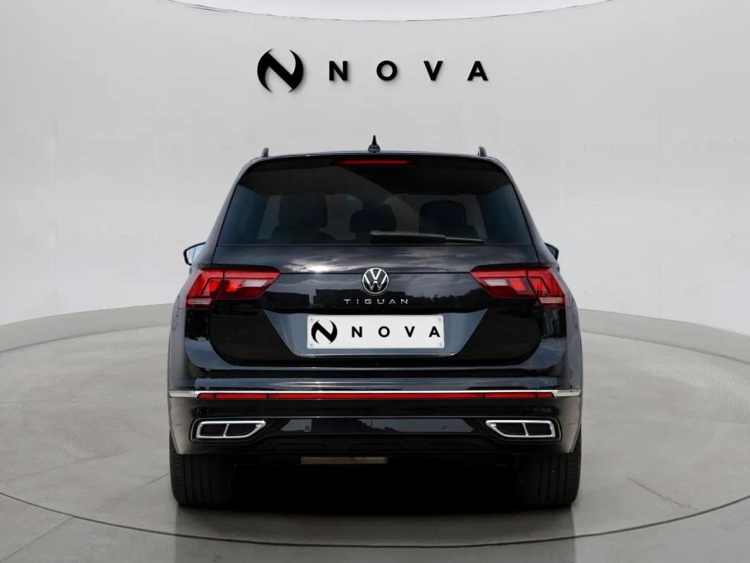 Volkswagen Tiguan - Photo 3