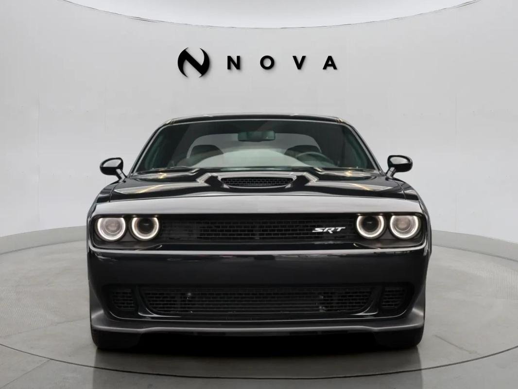 Dodge Challenger - Photo 7