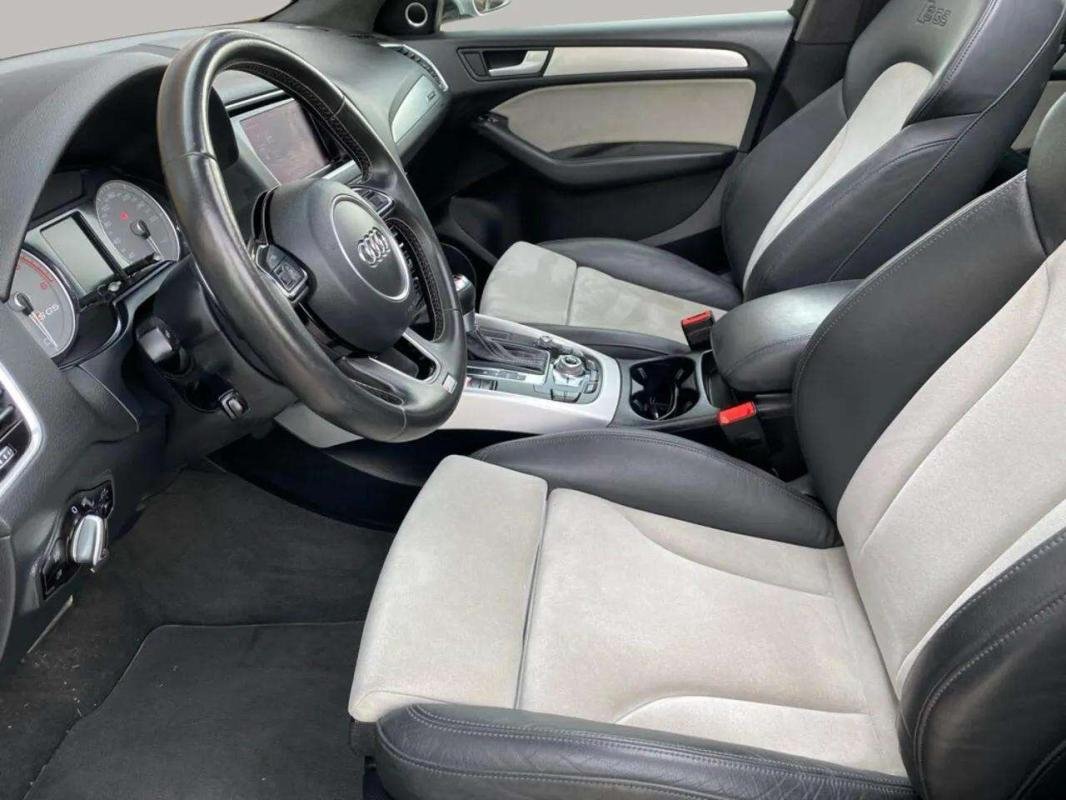 Audi SQ5 - Photo 16