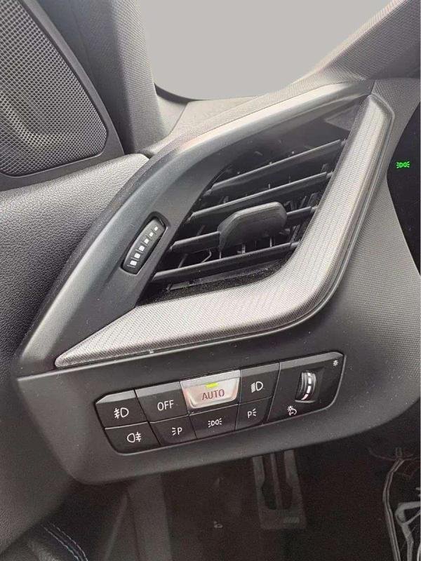 BMW 118 - Photo 8
