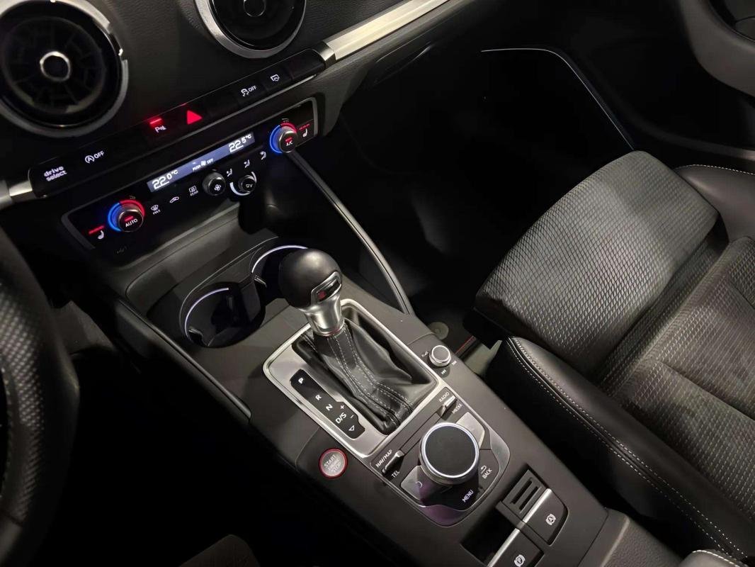 Audi S3 - Photo 10