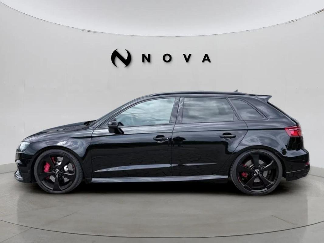 Audi RS3 - Photo 2