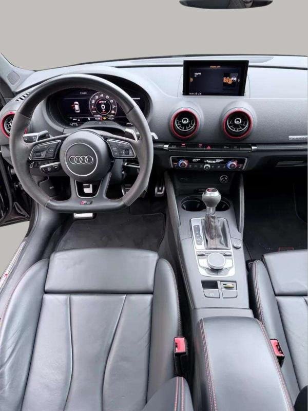 Audi RS3 - Photo 5