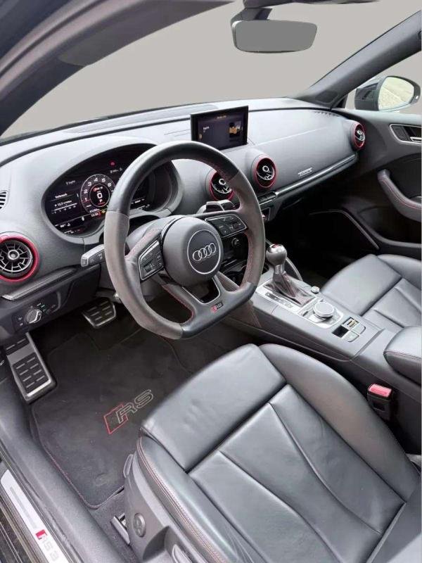 Audi RS3 - Photo 6