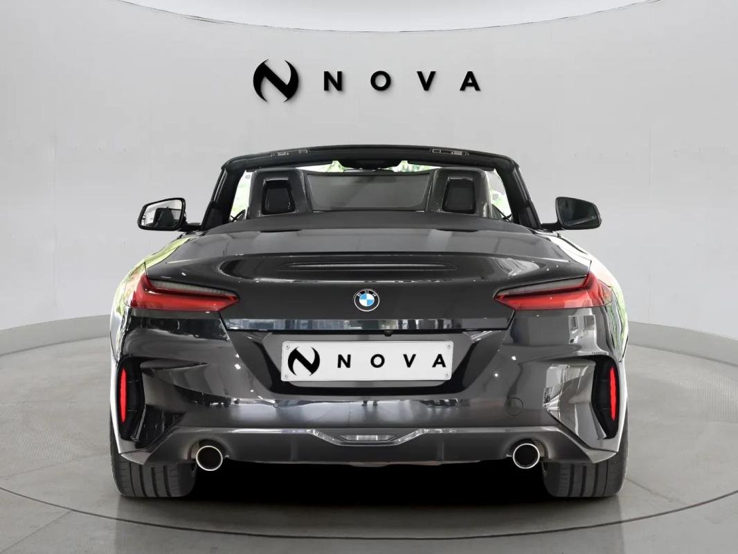 BMW Z4 - Photo 2
