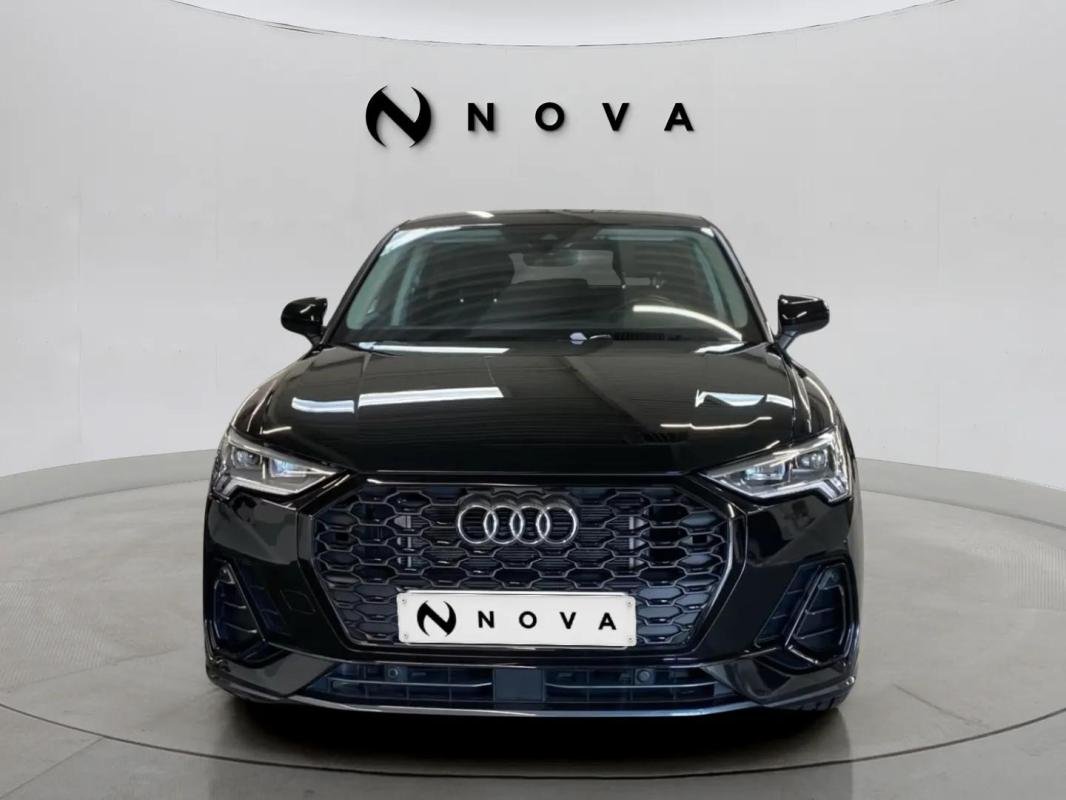 Audi Q3 - Photo 5