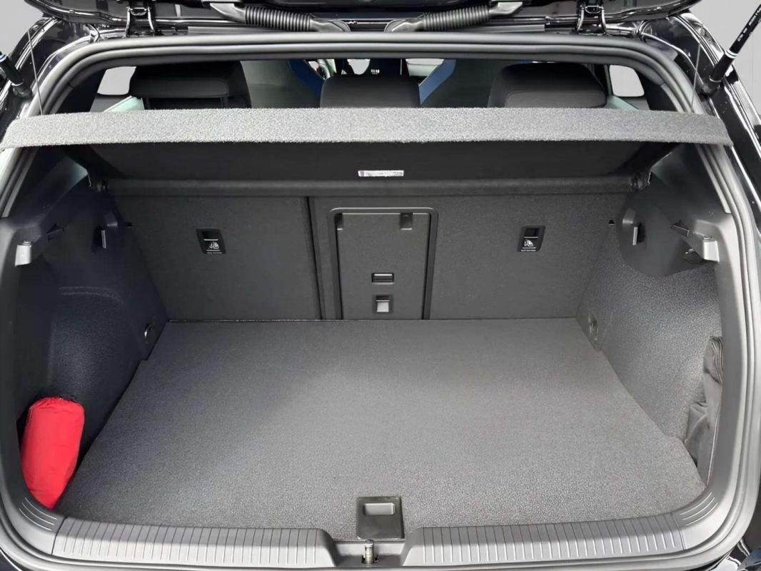 Volkswagen Golf - Photo 9