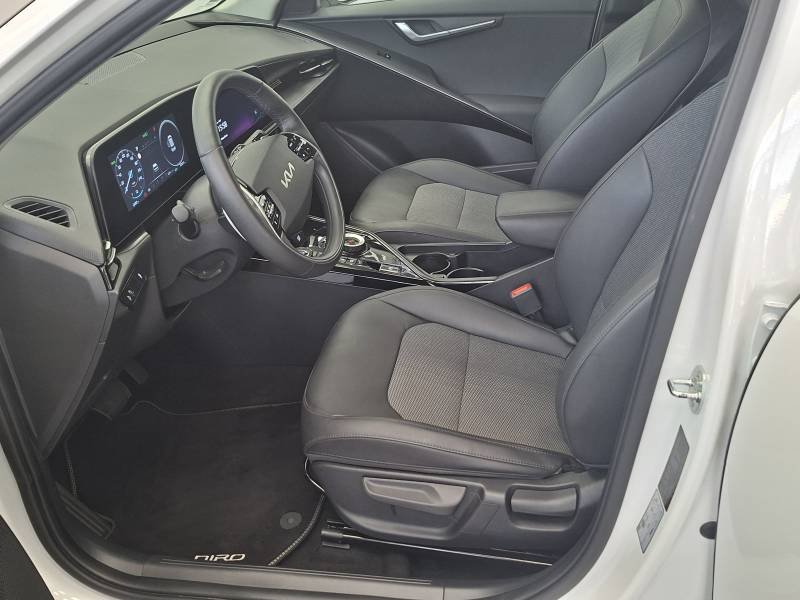 Kia Niro - Photo 17