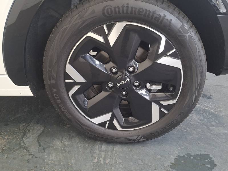 Kia Niro - Photo 10
