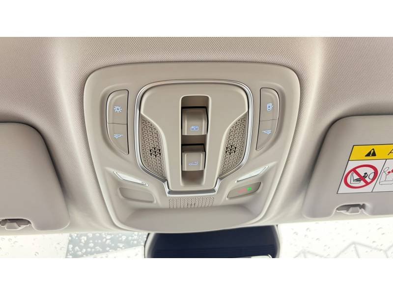 MG ZS - Photo 17