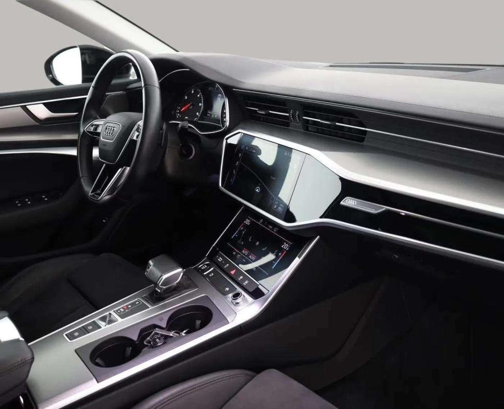 Audi A6 - Photo 12