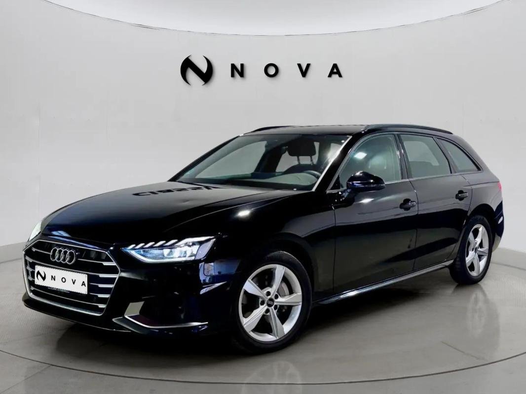 Audi A4 - Photo 1