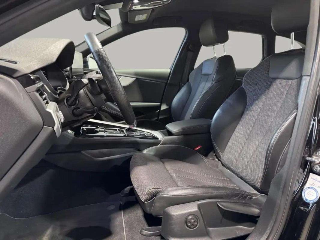 Audi A4 - Photo 11