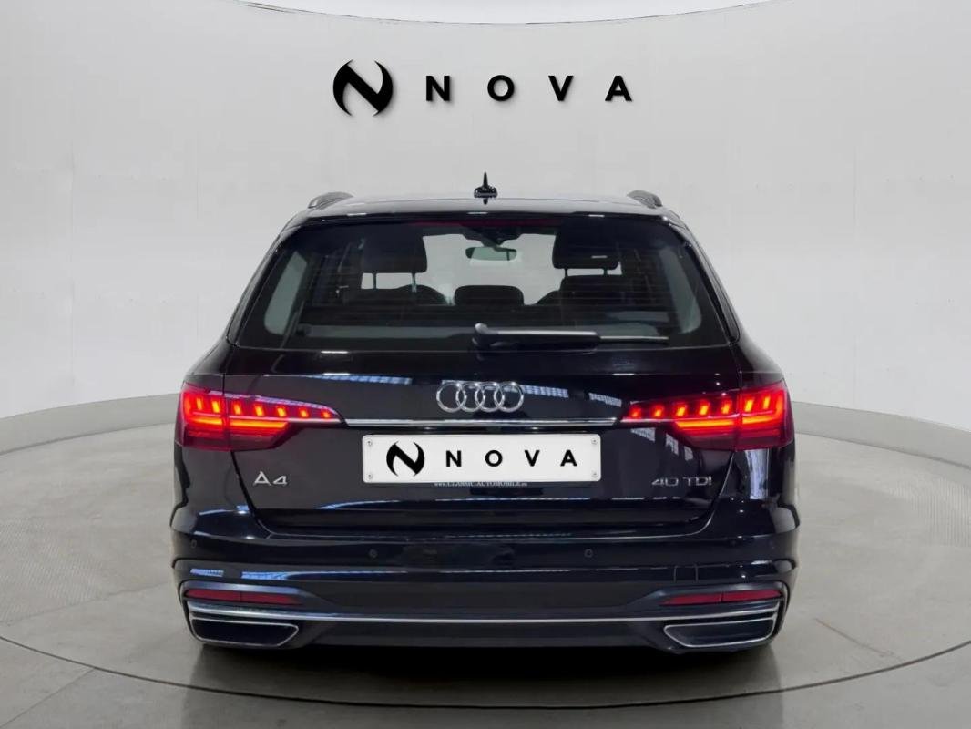 Audi A4 - Photo 3