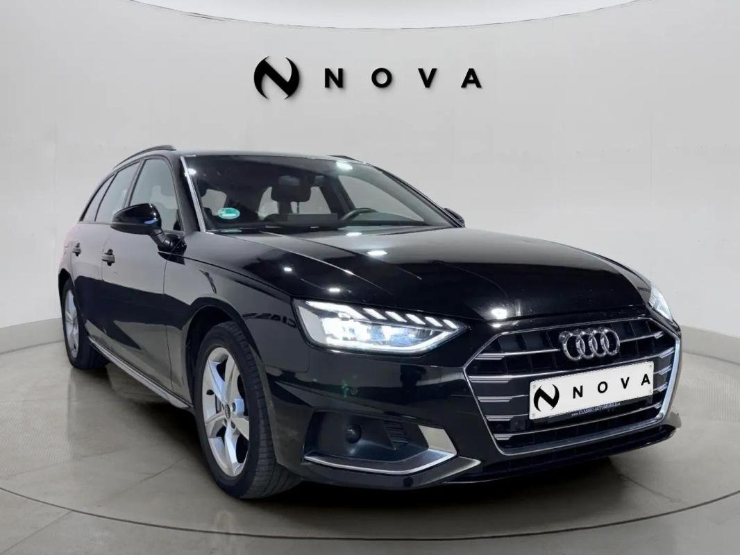 Audi A4 - Photo 5
