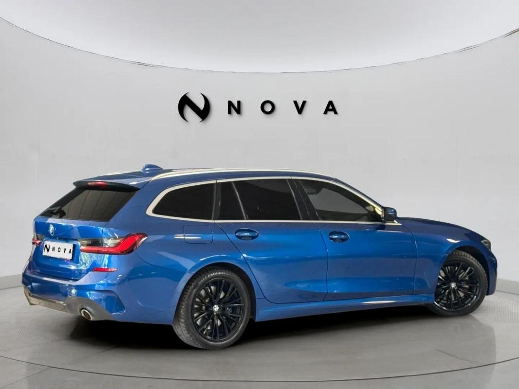 BMW 320d Touring - Photo 3