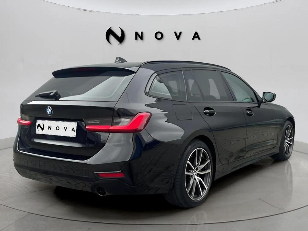 BMW 320d Touring - Photo 5