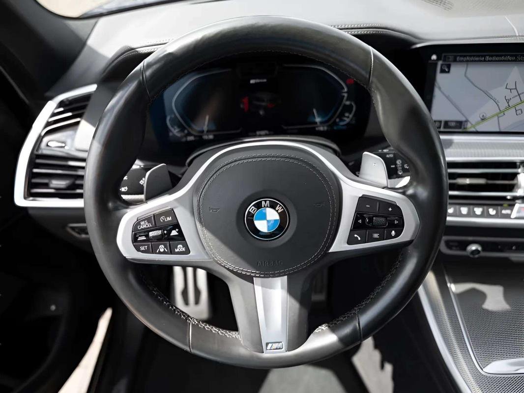 BMW X5 - Photo 11