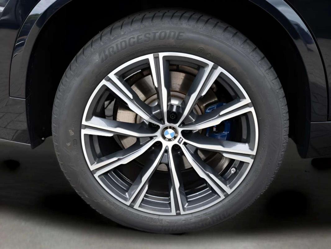 BMW X5 - Photo 15