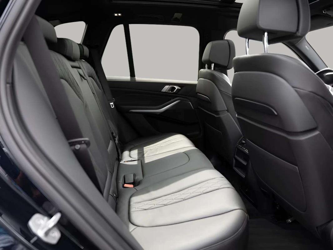 BMW X5 - Photo 9