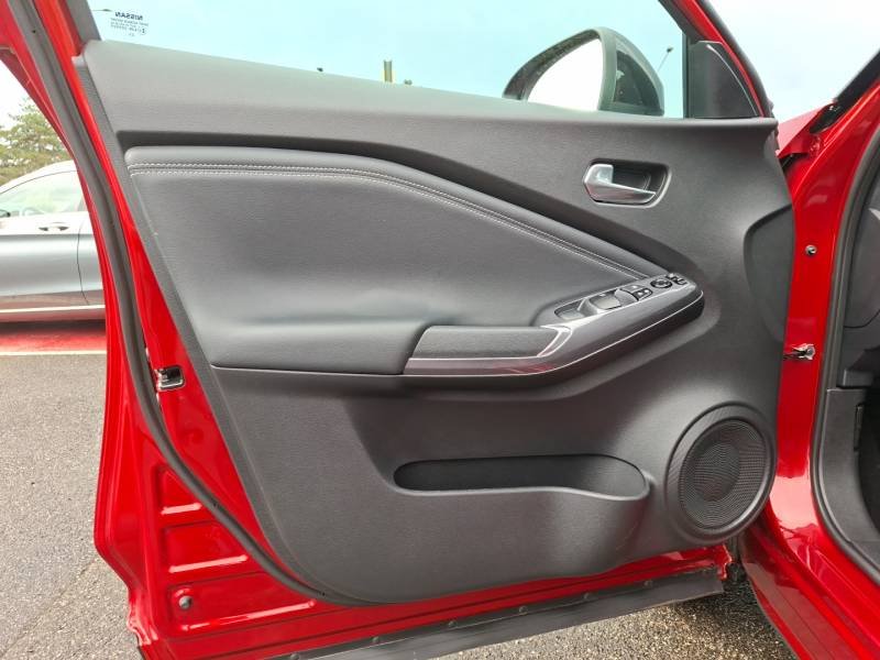 Nissan Juke - Photo 24