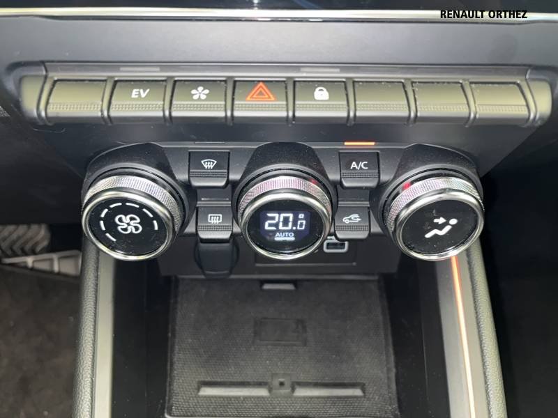 Renault Clio - Photo 27