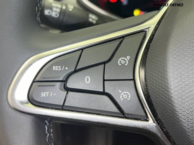 Renault Clio - Photo 37