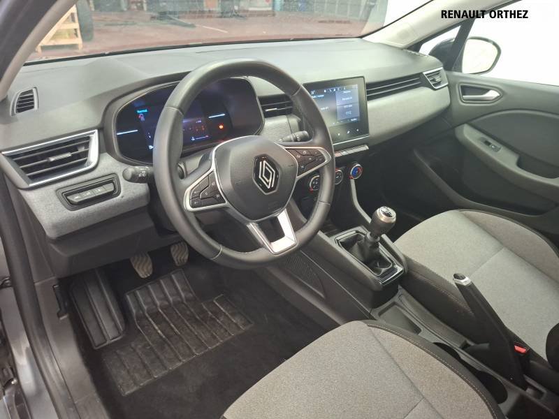 Renault Clio - Photo 11