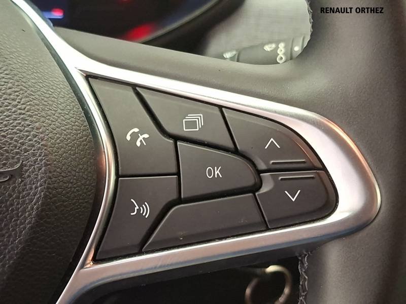 Renault Clio - Photo 24
