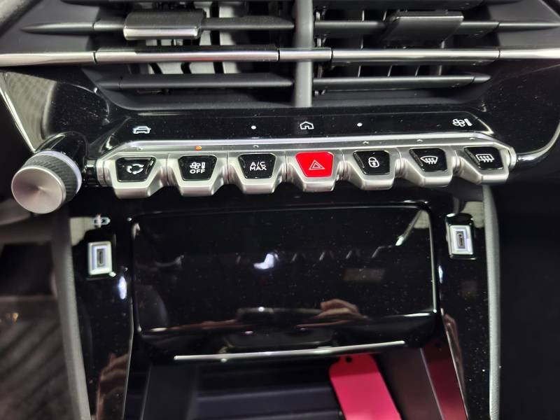 Peugeot 2008 - Photo 28