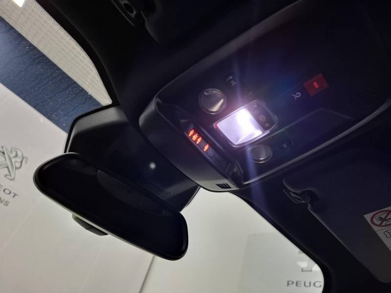 Peugeot 2008 - Photo 31