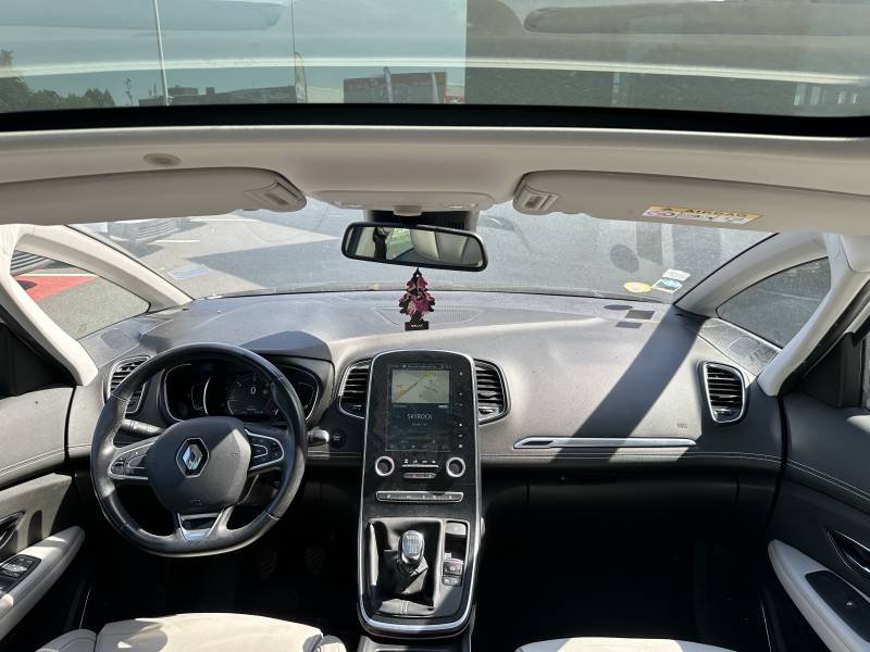 Renault Scénic - Photo 16