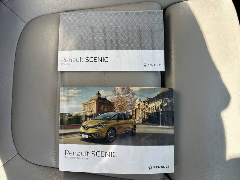 Renault Scénic - Photo 32