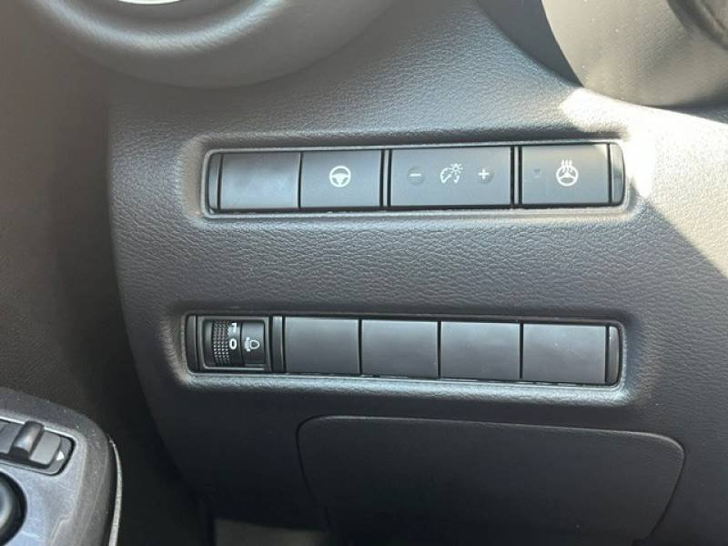Nissan Juke - Photo 17